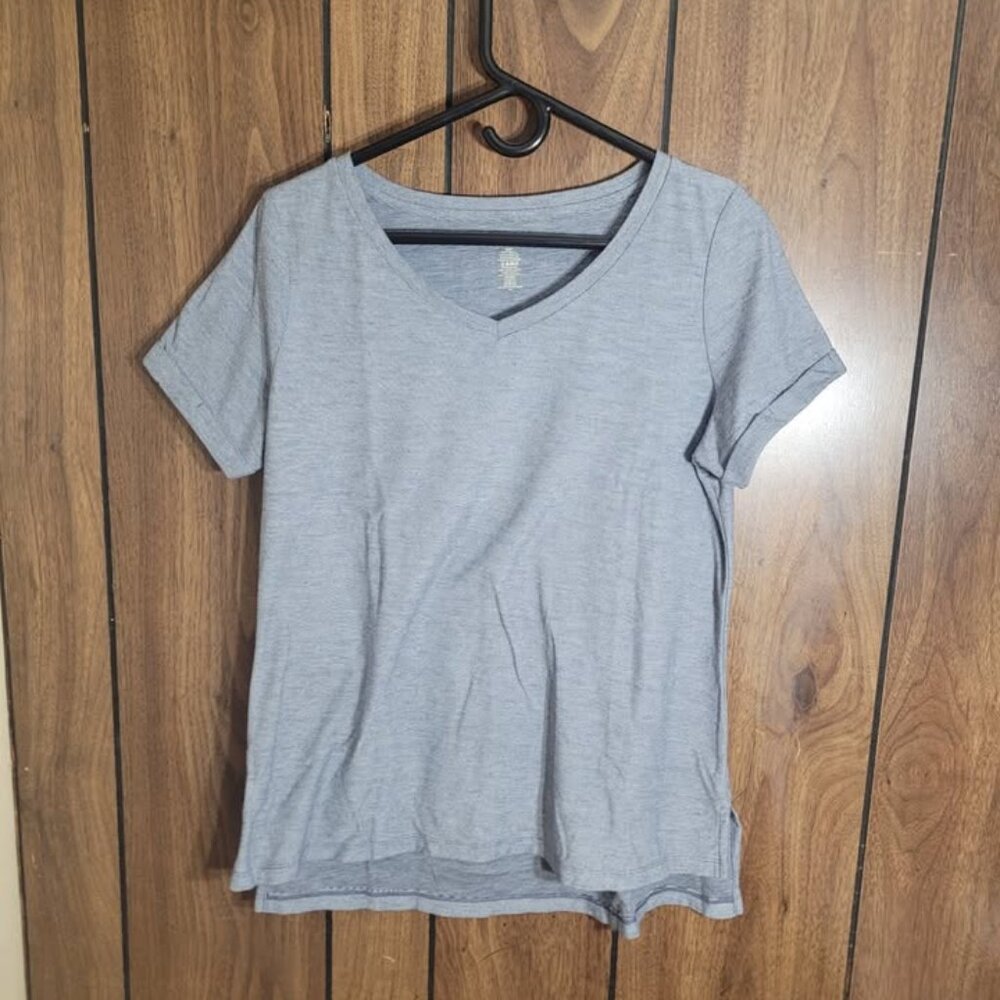 Women Danskin Activewear T-Shirt - Size Medium